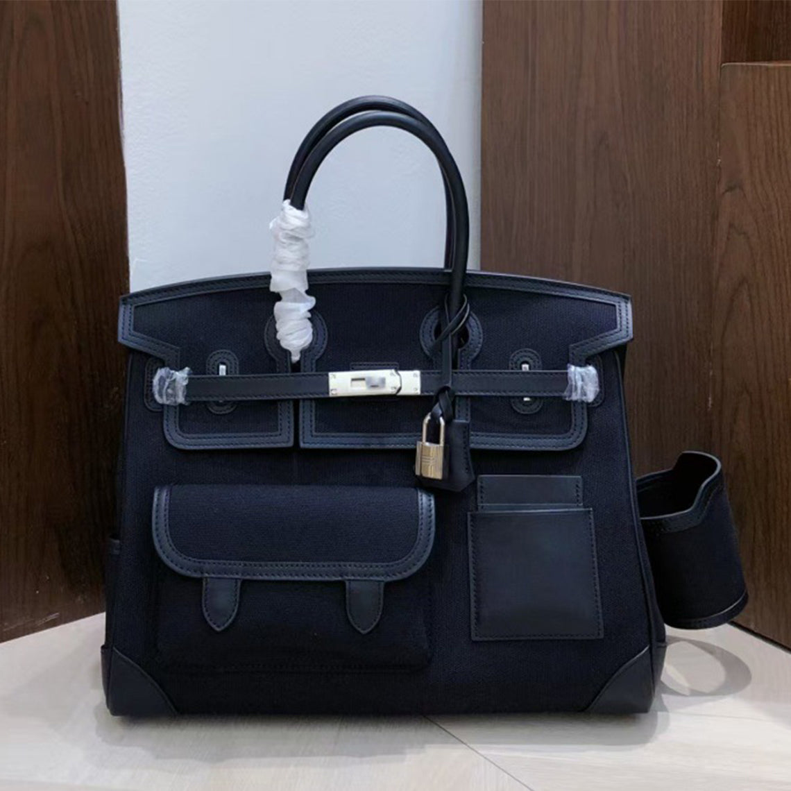 Cargo Top Handle Bag 35cm in Smooth Calfskin and Canvas detail image 8