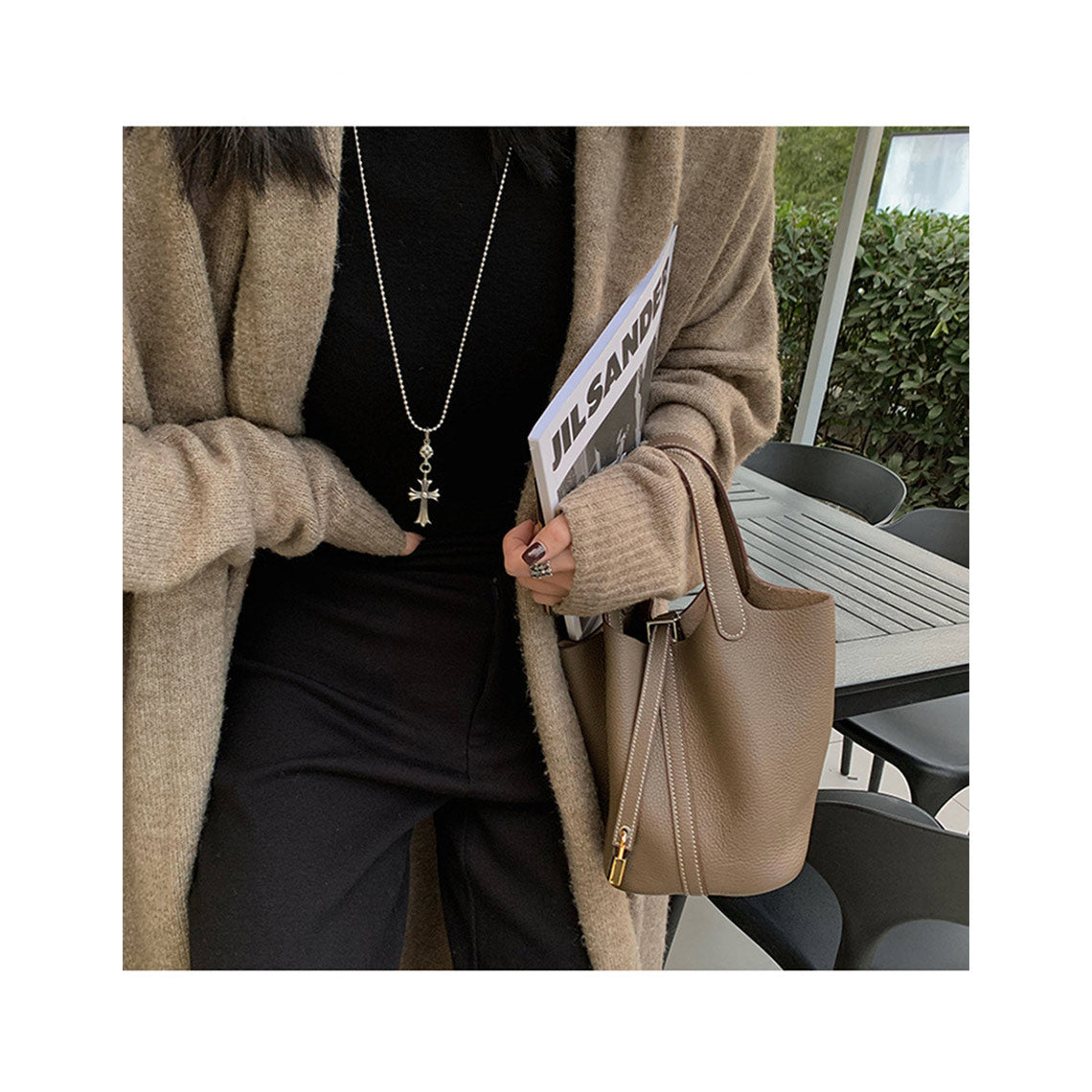 Top Grain Leather Bucket Bag Handbag with Suede Lining - Small and Large Sizes detail image 13