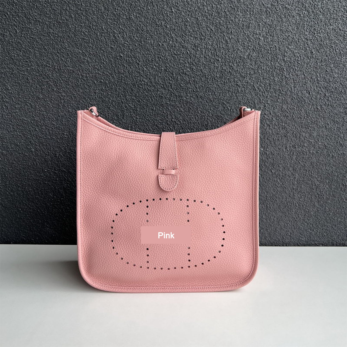 Top Grain Leather Crossbody Bag 25cm - Medium detail image 7