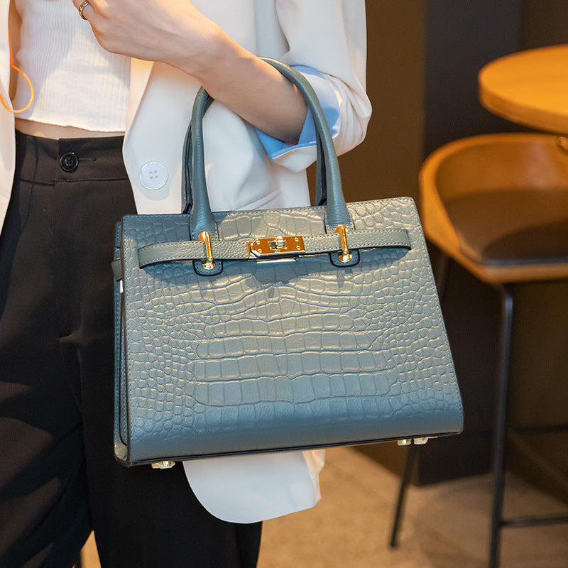 Croc-Embossed Top Grain Leather Tote – 28 cm Structured Handbag with Crossbody Strap detail image 5