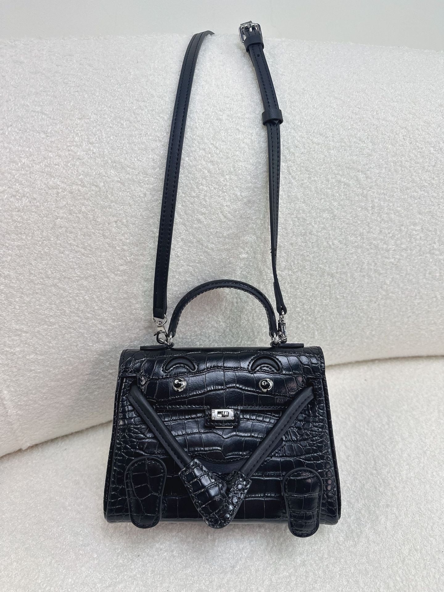 Mini Leather Bag Charm Keychain – Croc-Embossed & Smooth Calfskin, 11 Colors detail image 6