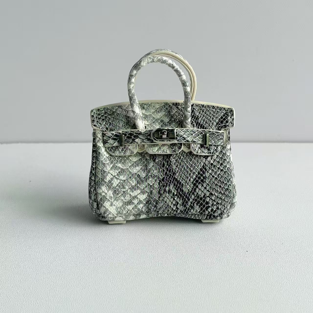Mini Top Handle Bag Charm with Snakeskin Texture – PU Leather Keychain & Earphone Case detail image 6