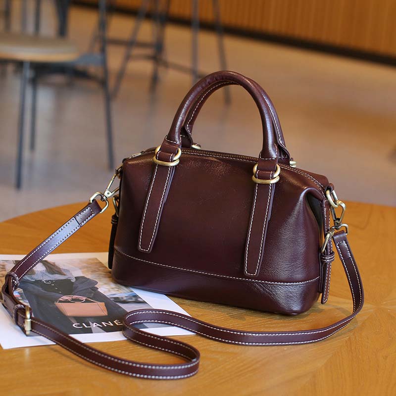 Vegetable-tanned Leather Boston Bag | Cowhide Crossbody Handbag detail image 3