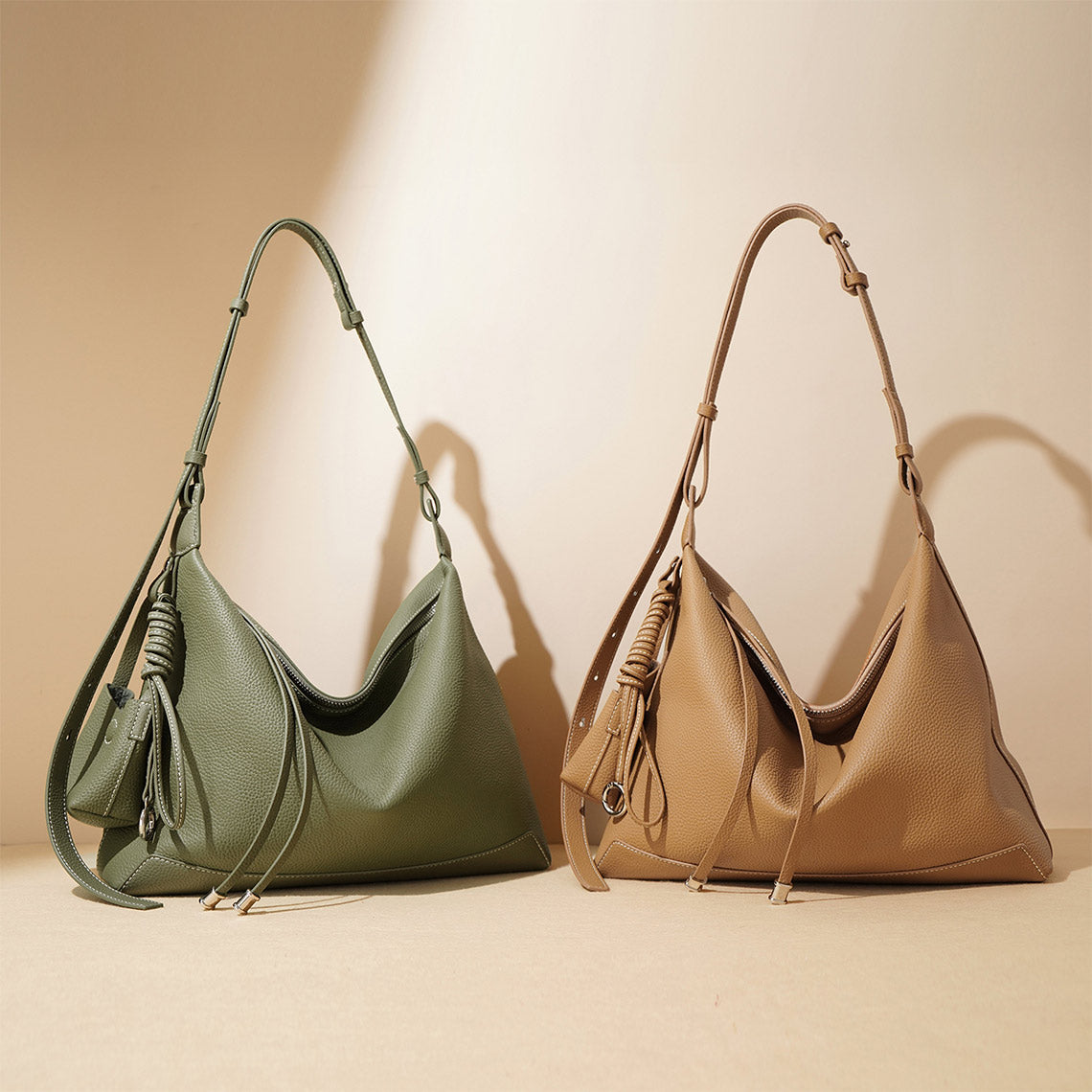 Top Grain Leather Simple Hobo Bag with Adjustable Strap detail image 8