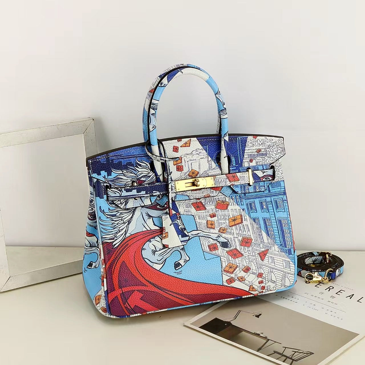 Graffiti Top Handle Bag 30cm Top Grain Leather Shoulder Bag detail image 18