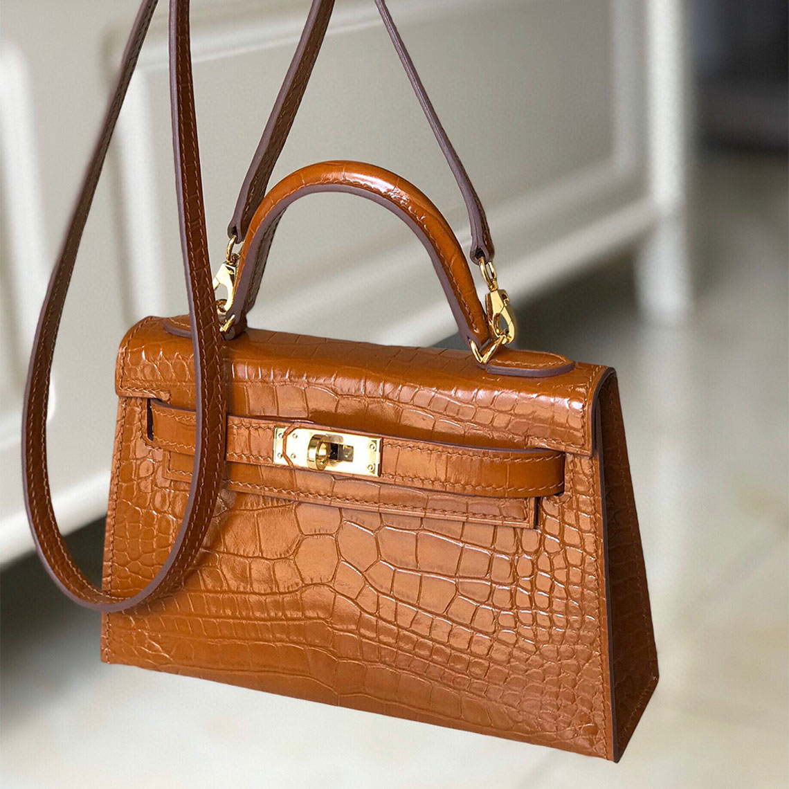 Croc Embossed Leather Mini Top Handle Bag with Detachable Strap detail image 2