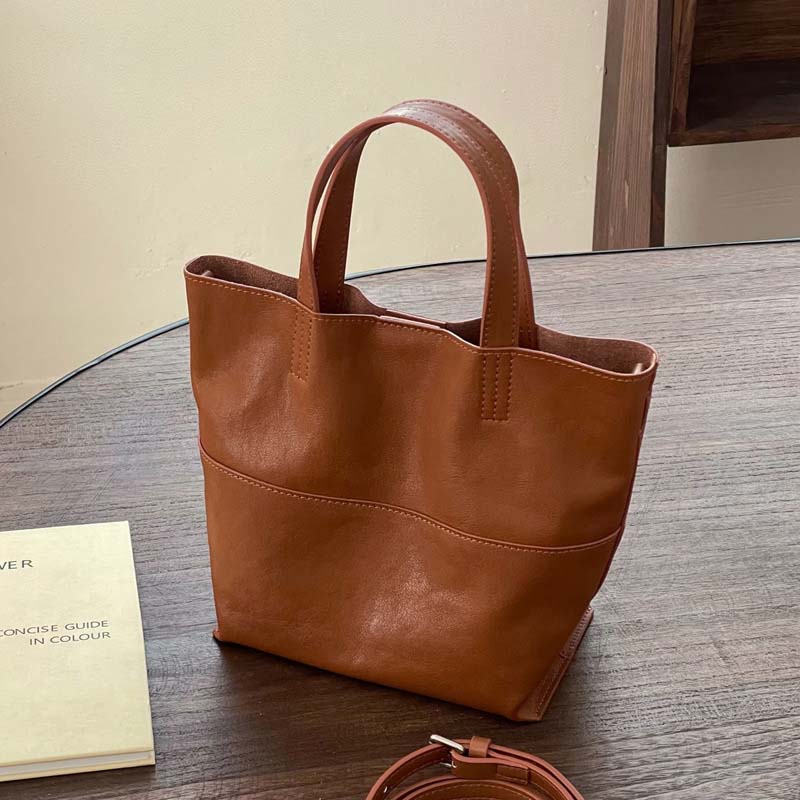 Essential Leather Mini Tote - Top-Grain Cowhide Handbag with Crossbody Strap detail image 1