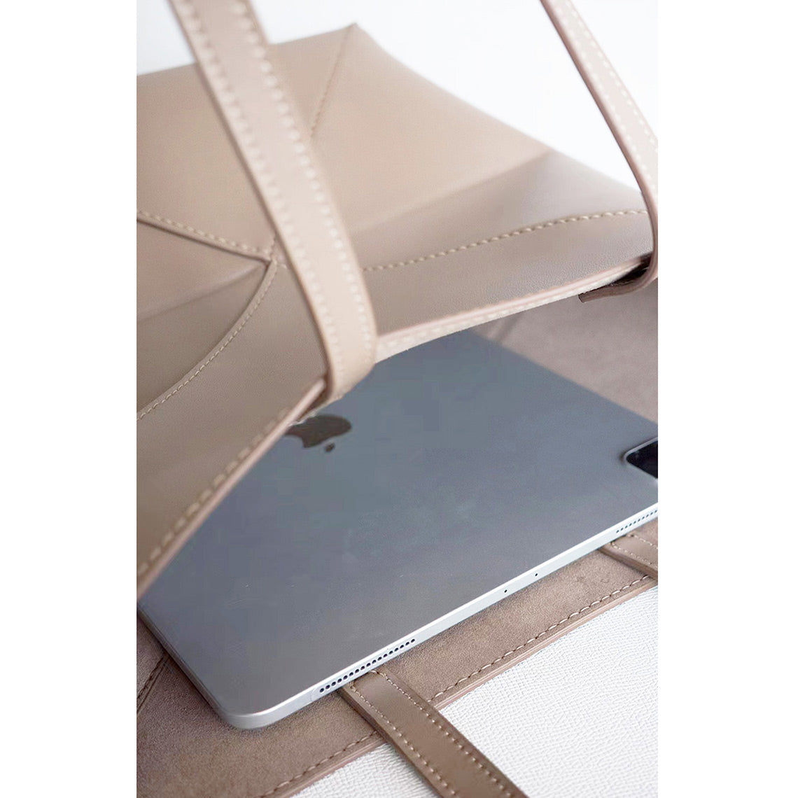HANDSEWGIFT Leather Fold Tote Bag DIY Kit – Grey detail image 7
