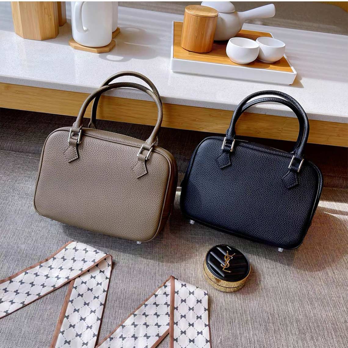 Top Grian Leather Mini Plume Bag – Top Grain Leather, Detachable Strap detail image 3