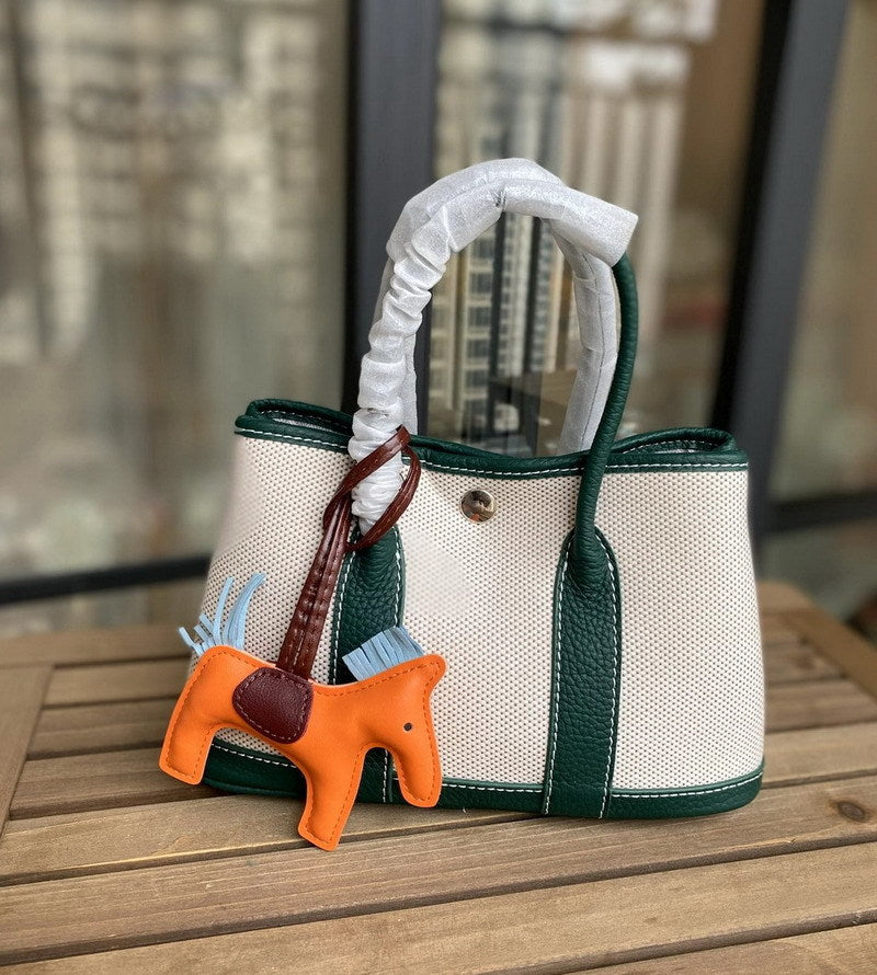 Canvas & Leather Tote Bag with Contrast Color – Three Sizes, Nine Colors detail image 11
