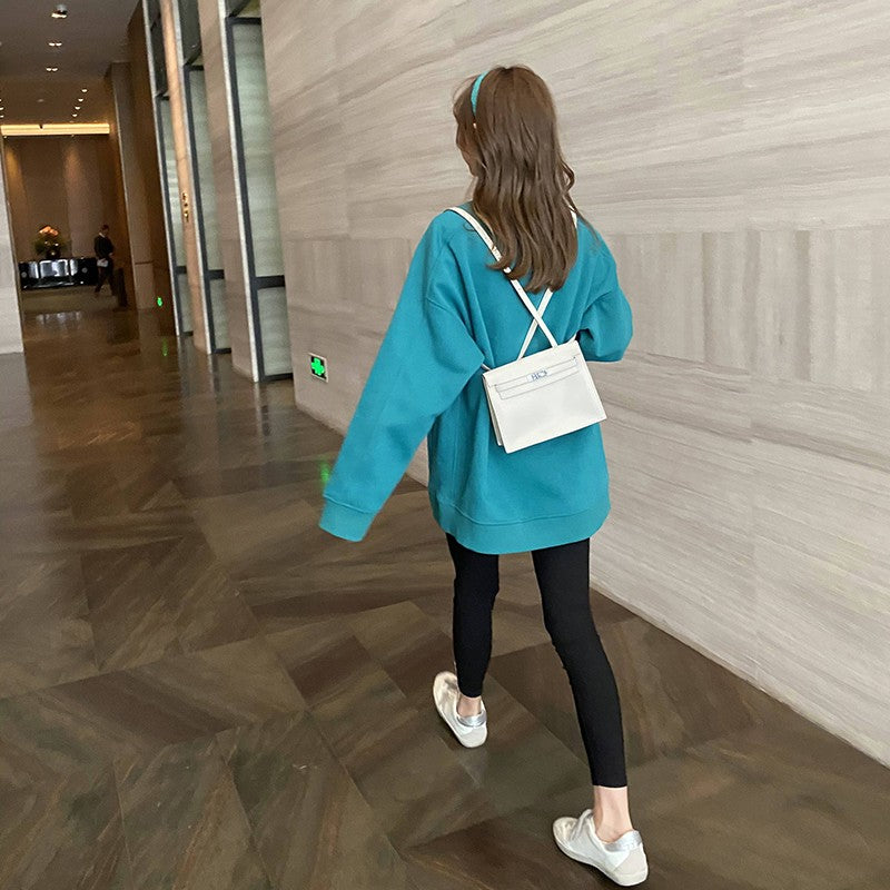 Danse Top Handle Bag in Top Grain Leather with Adjustable Strap detail image 6