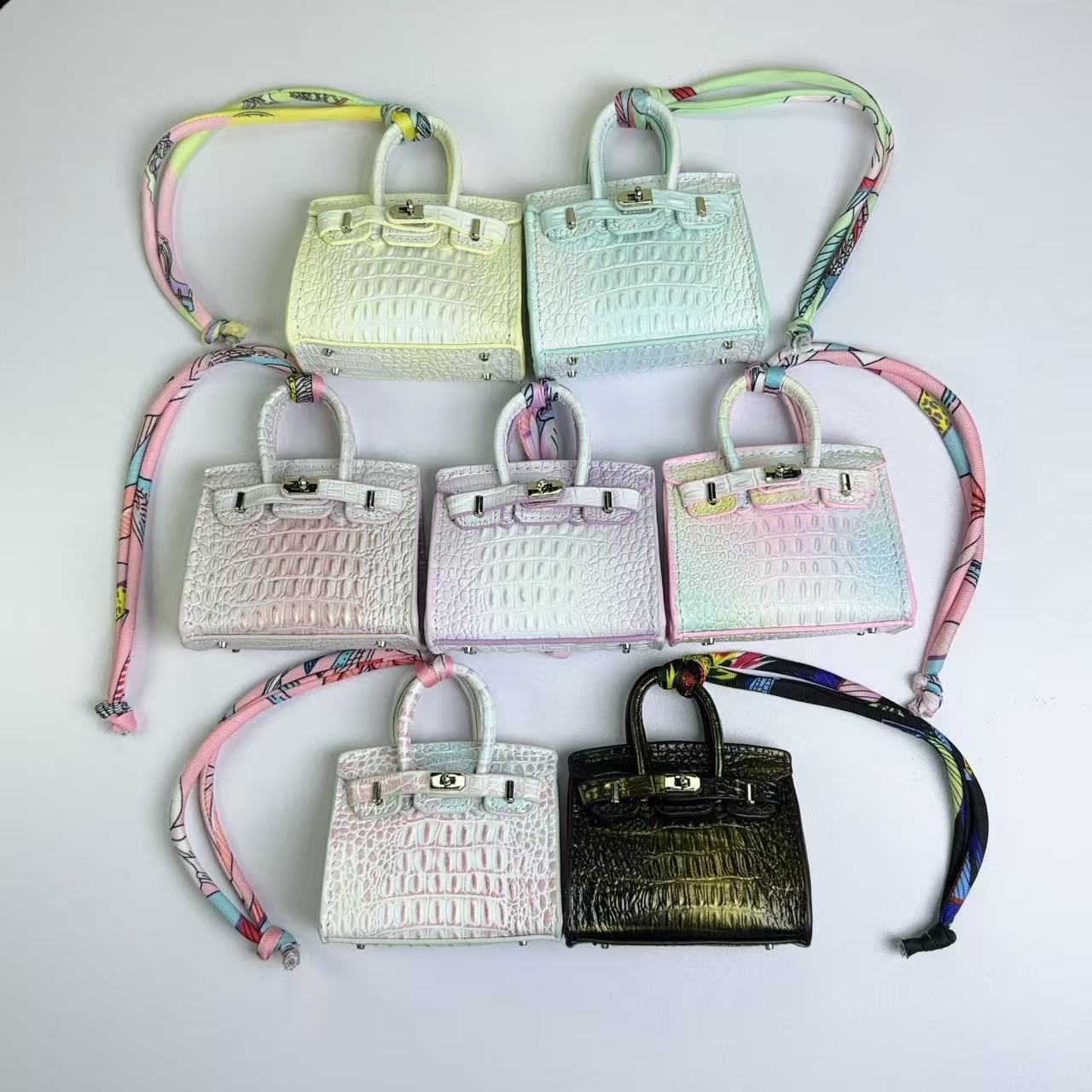 Mini Top Handle Bag Charm in Real Leather – Earphone Case & Keychain detail image 1