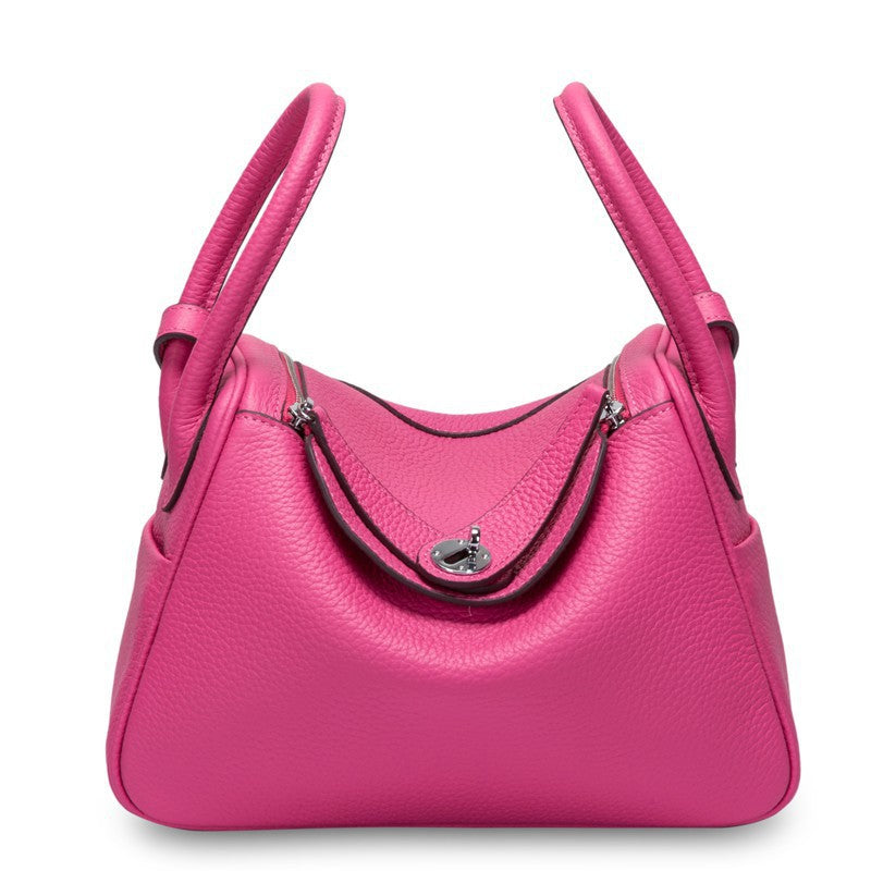 Pebbled Grain Leather Shoulder Bag with Silver Hardware – Medium and Large Sizes detail image 17