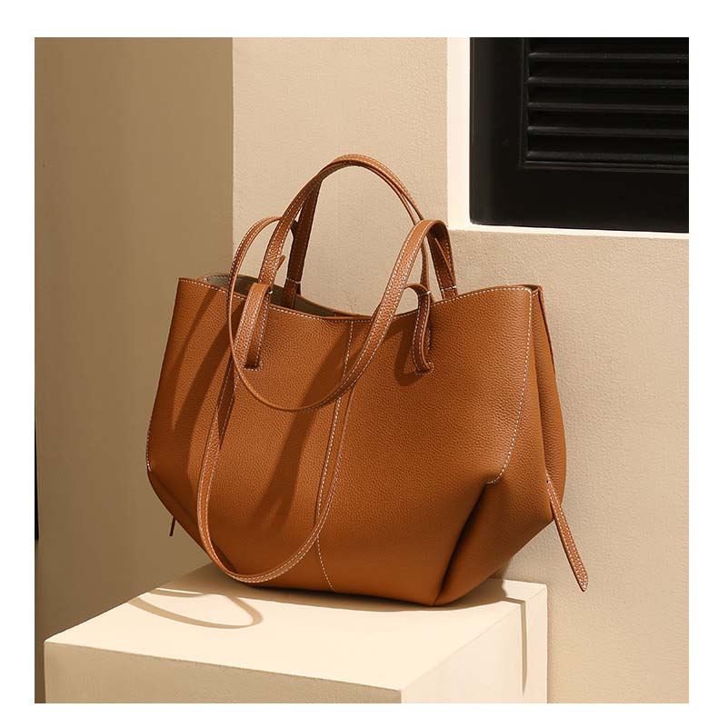 Genuine Leather Pleated Tote Bag with Matching Pouch – Large Capacity Handbag detail image 14