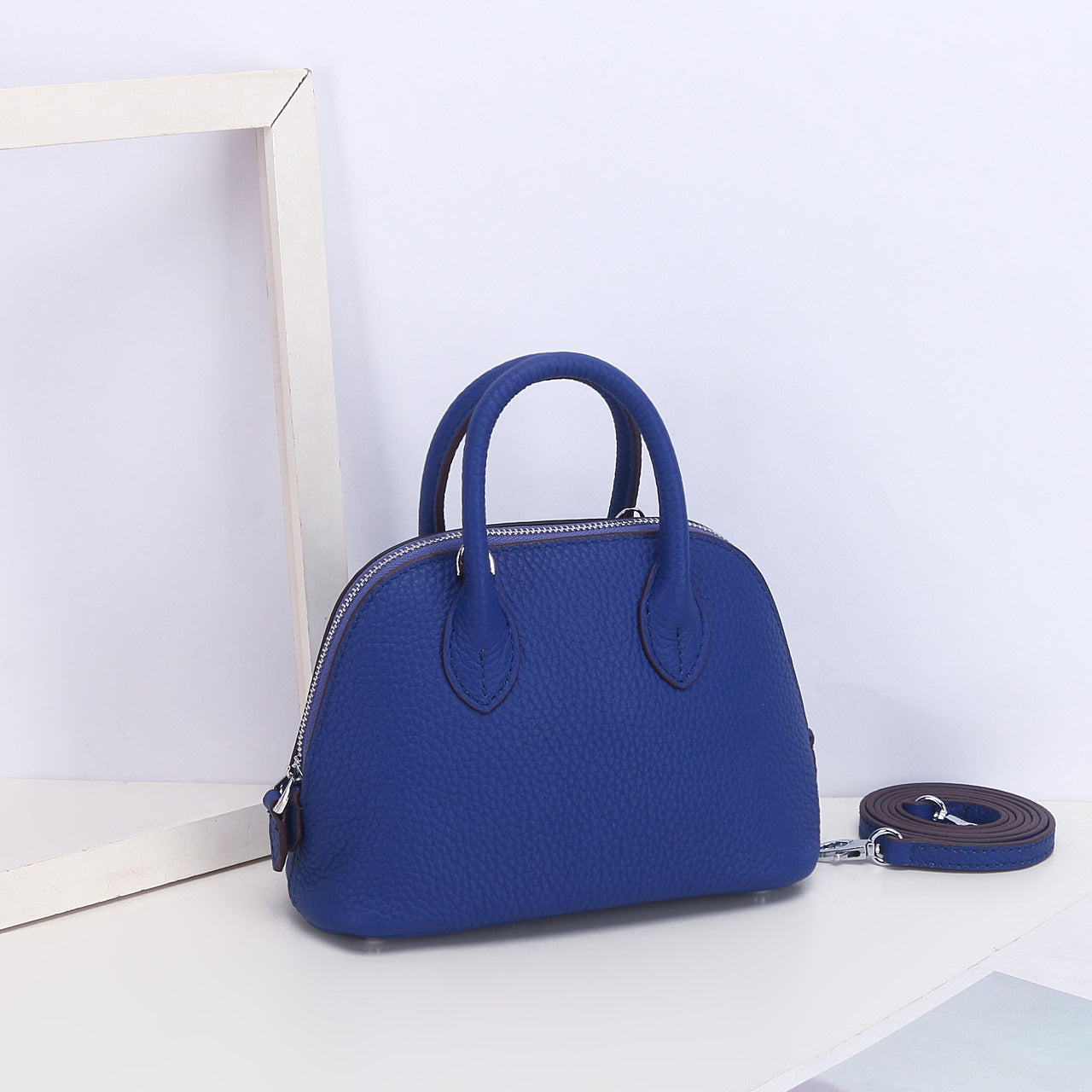 Mini Bowling Handbag in Top Grain Leather – 10 Colors detail image 13