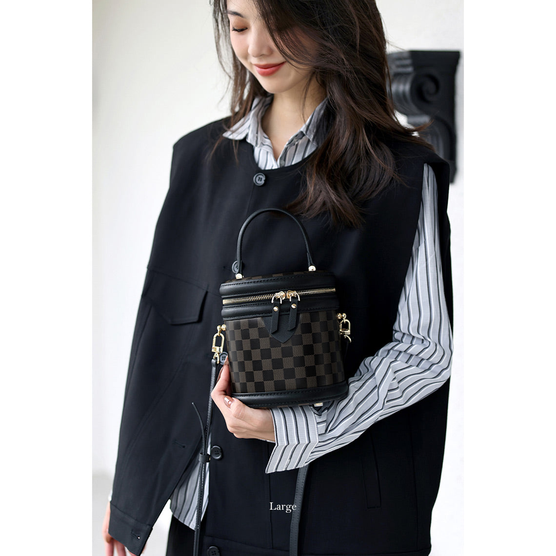 DIY Leather Bucket Bag Kit – Hand Sewn Top Grain Leather, Small & Large Sizes detail image 7