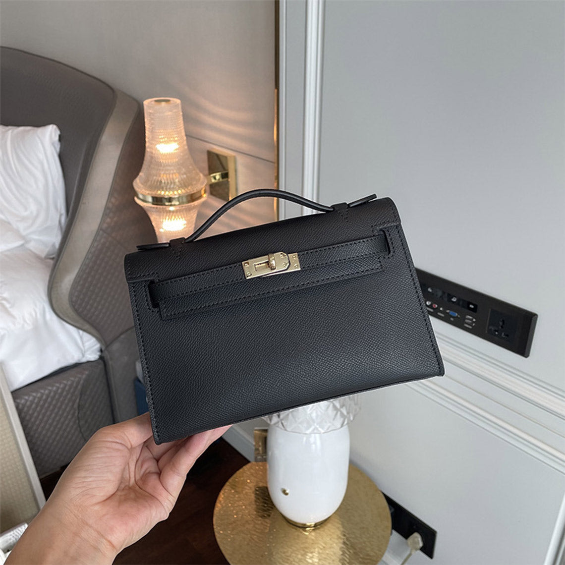 Small Leather Top Handle Bag with Adjustable Strap for Women detail image 1