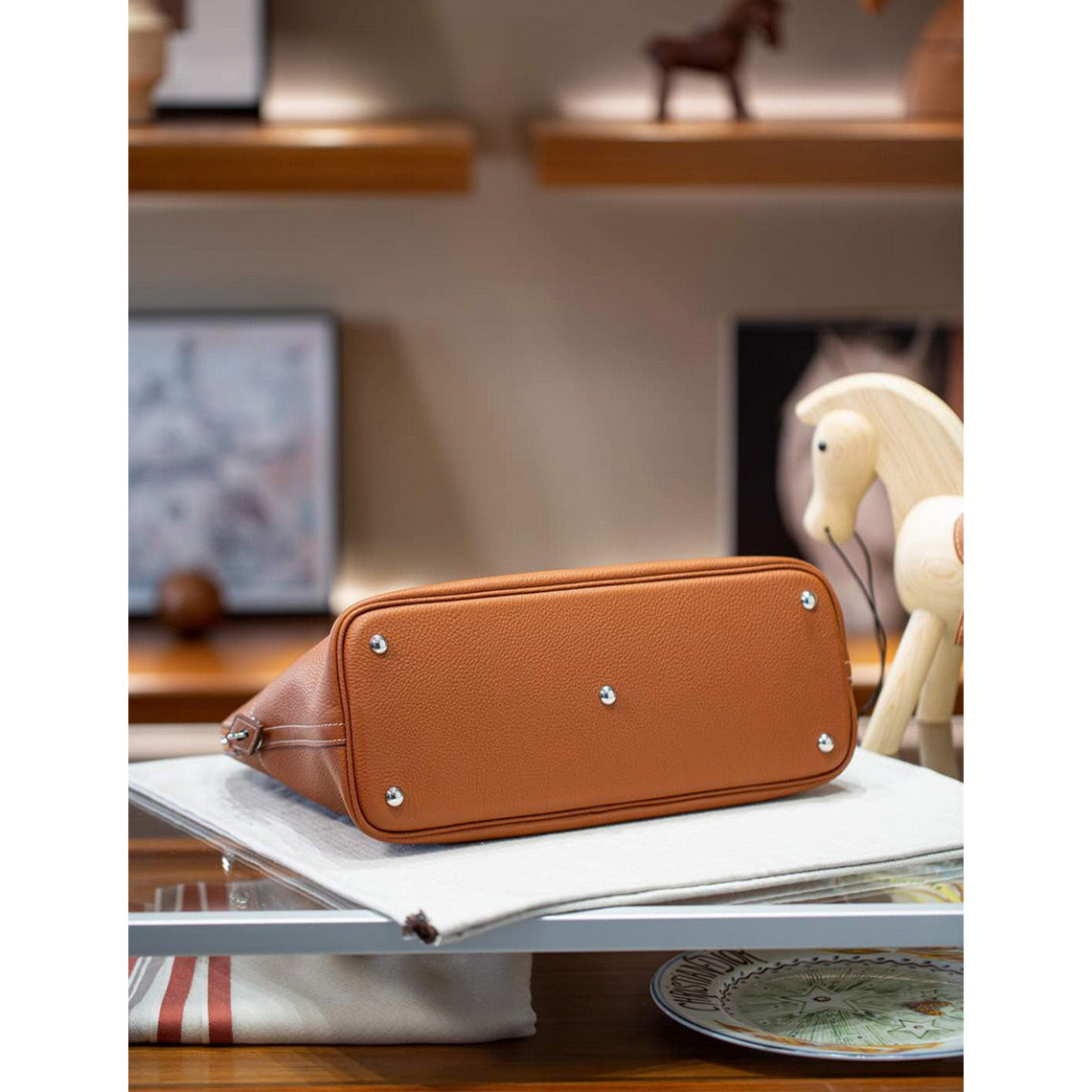 Top Grain Leather Boli Handbag in Blue, Black, Taupe, Gold Brown detail image 16