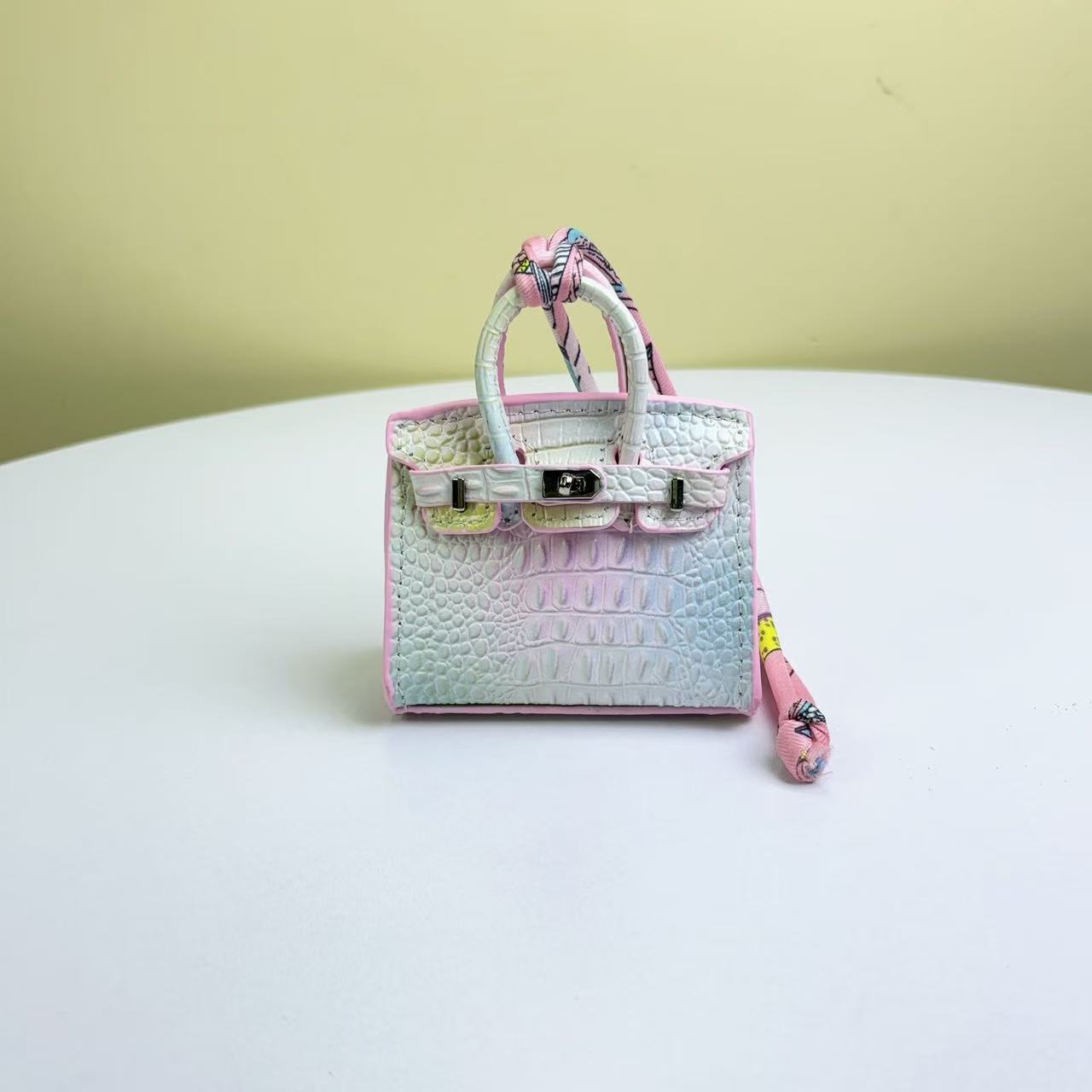 Mini Top Handle Bag Charm in Real Leather – Earphone Case & Keychain detail image 3
