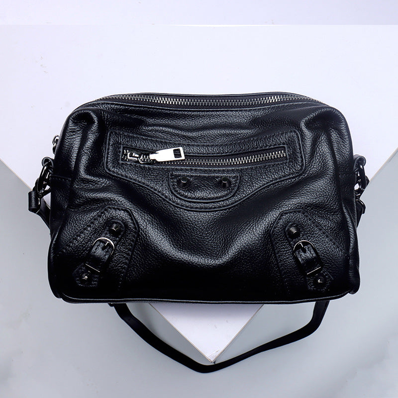 Top Grain Leather City Shoulder Bag with Zipper Closure for Women detail image 5