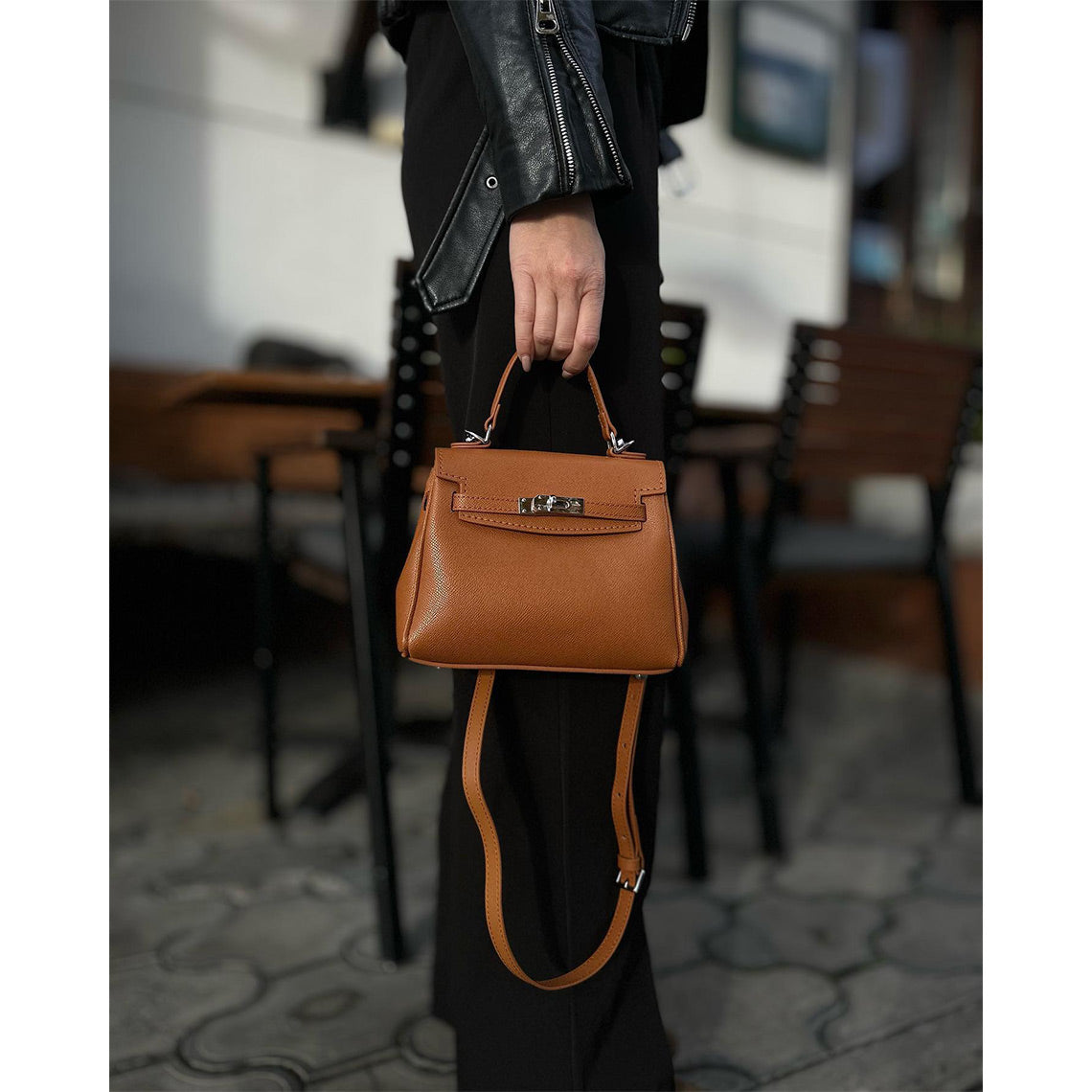 Handsew Leather Bag DIY Kit – Pre-Cut Cowhide Panels, Saddle Stitch, Silver Hardware detail image 3