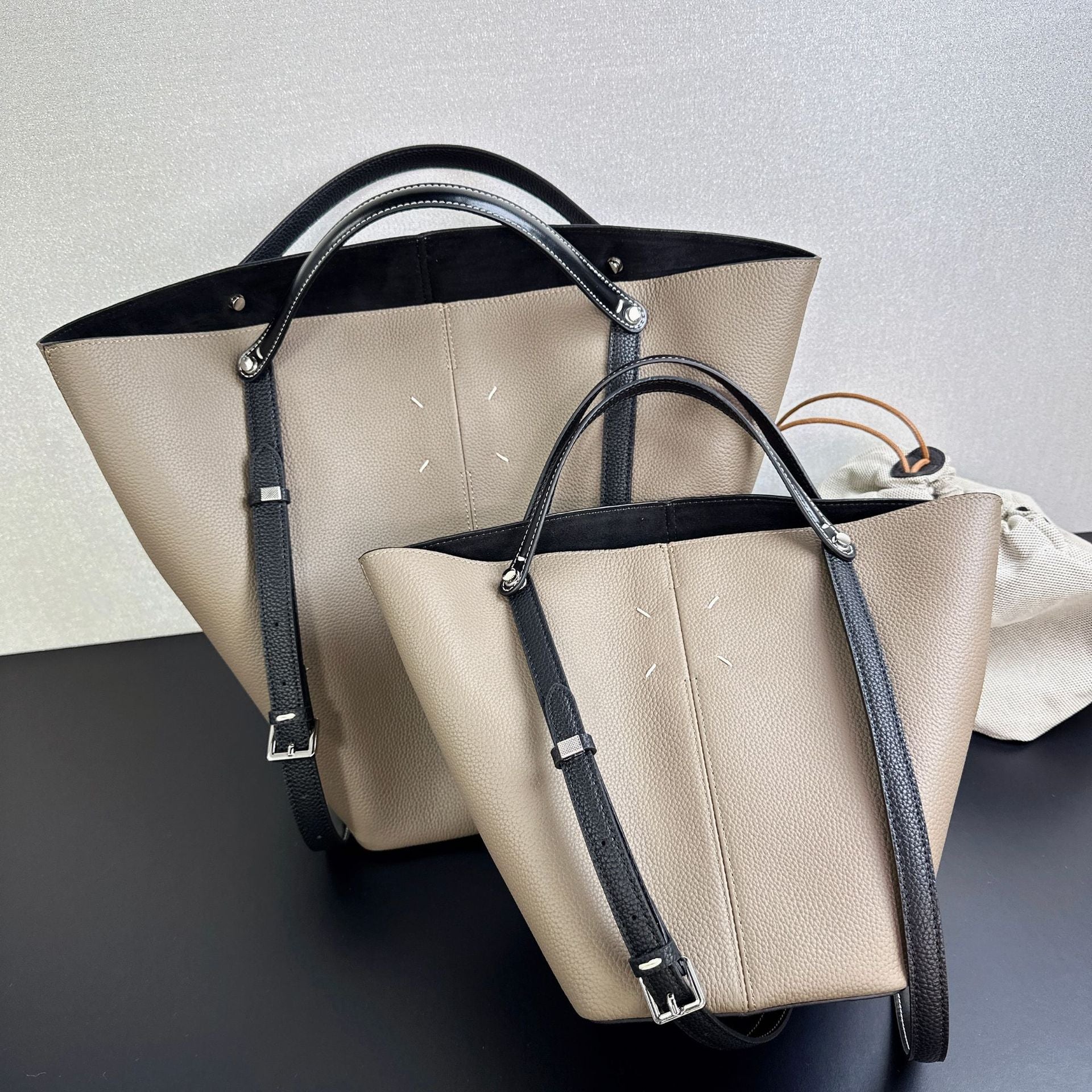 Top Grain Leather Bucket Bag with Shoulder Strap – Small and Large Sizes detail image 1