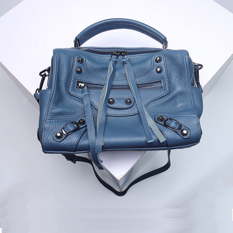 Top Grain Leather City Shoulder Bag with Zipper Closure for Women detail image 1