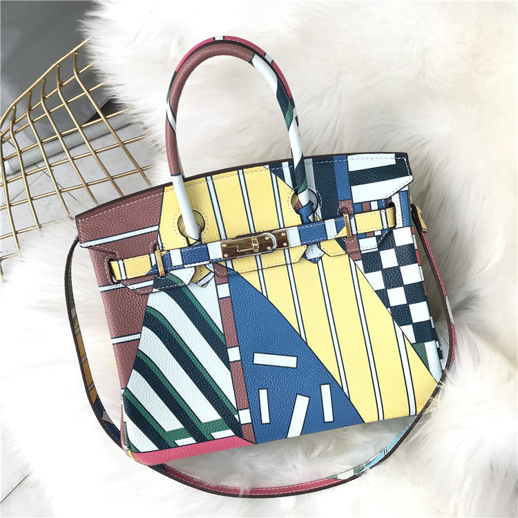 Graffiti Top Handle Bag 30cm Top Grain Leather Shoulder Bag detail image 19